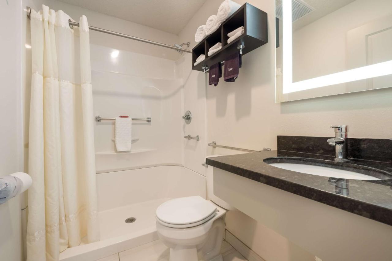 Surestay Hotel By Best Western Thomson المظهر الخارجي الصورة