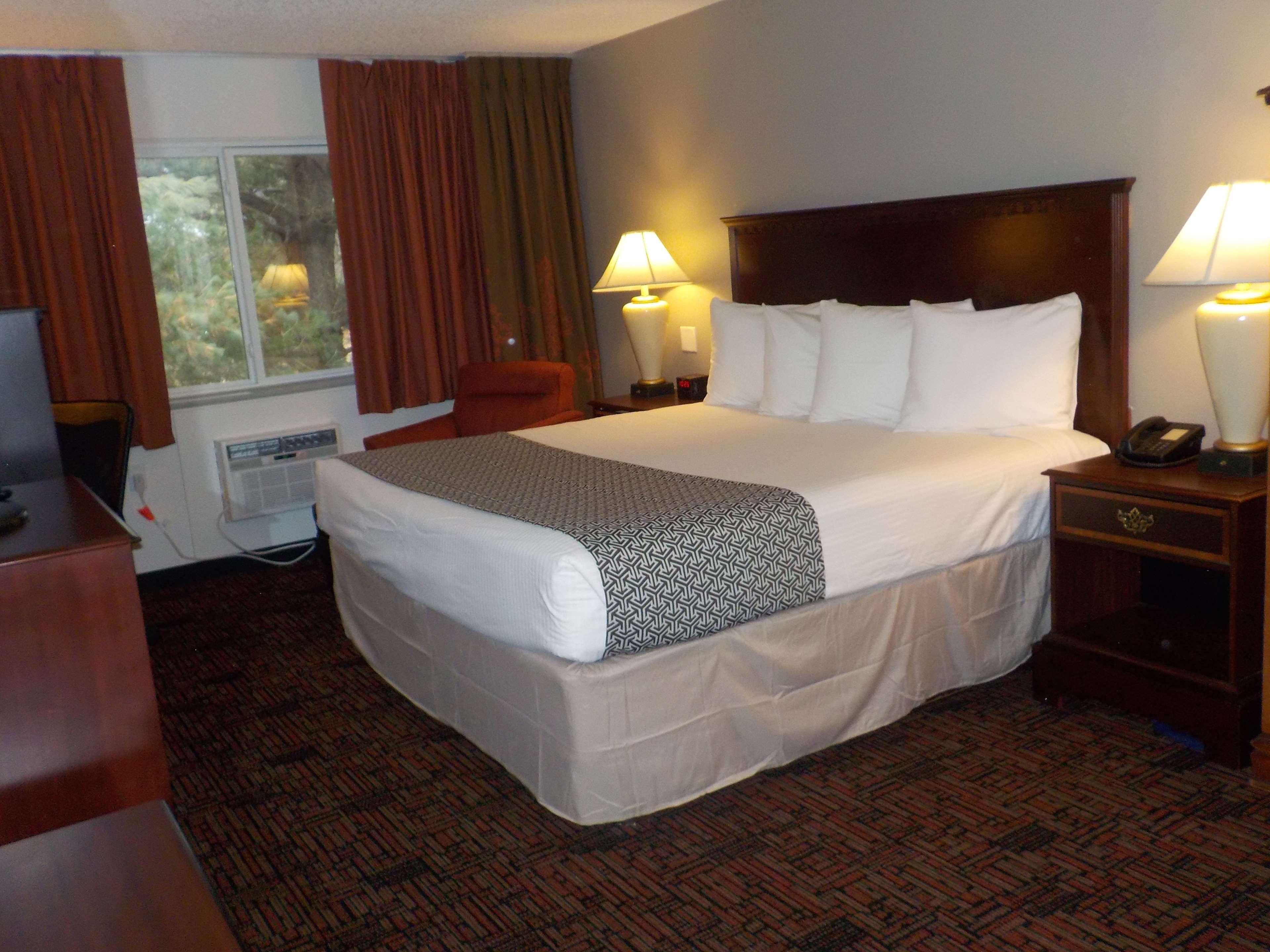Surestay Hotel By Best Western Thomson الغرفة الصورة